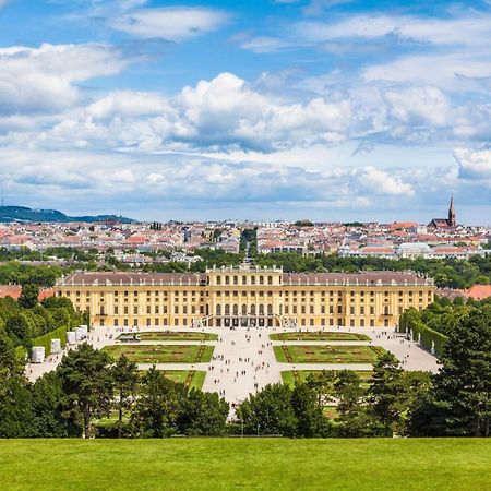 Lovely Airbnb Near Schoenbrunn Apartment เวียนนา ภายนอก รูปภาพ